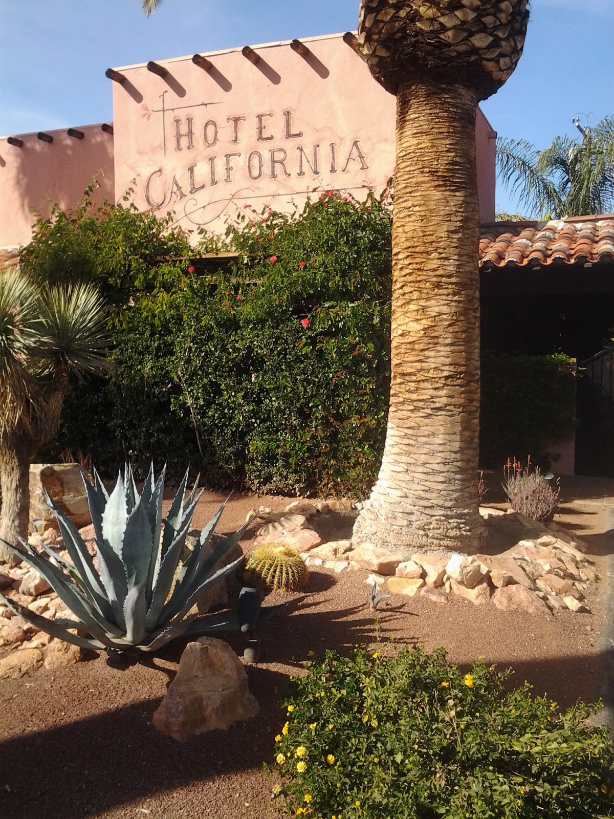 To The Hotel California PARADEmvbarer