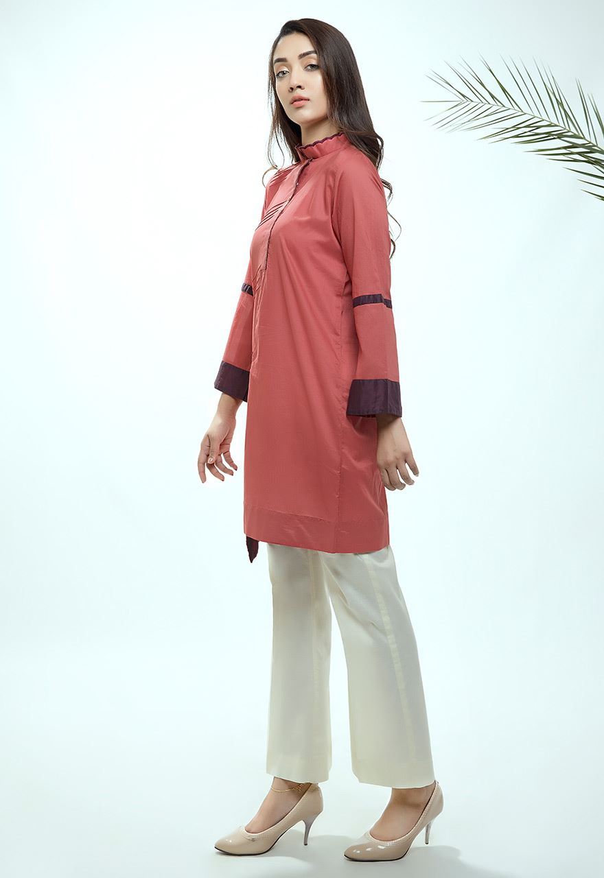 Cross Stitch Ready to Wear Collection 2018 0118RTWEMBLWNB0313