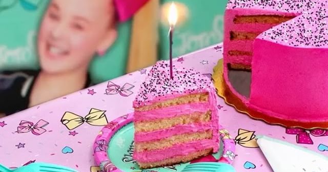 Nickalive Jojo Siwa Launches Party Supplies Range At Walmart