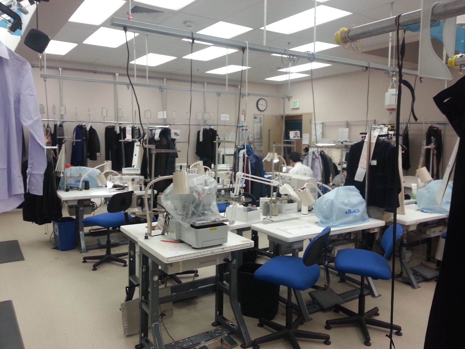 Corporate Suit And Uniform Tailor Made Kuala Lupmr, Petaling Jaya, Selangor