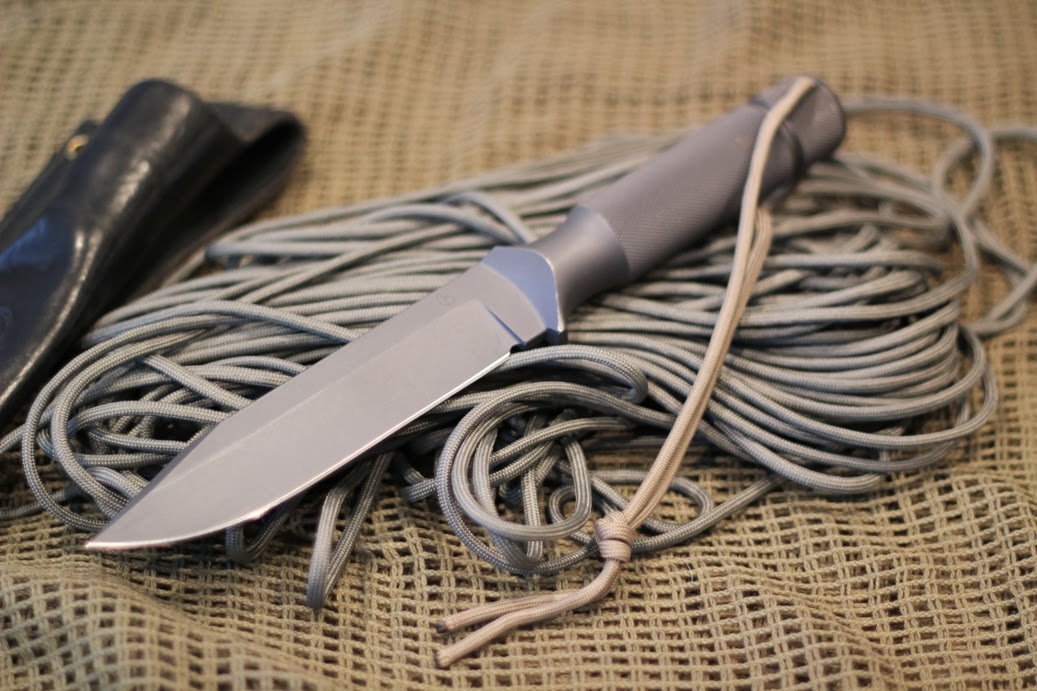 Black Scout Survival Chris Reeves Hollow Handle Knife Review