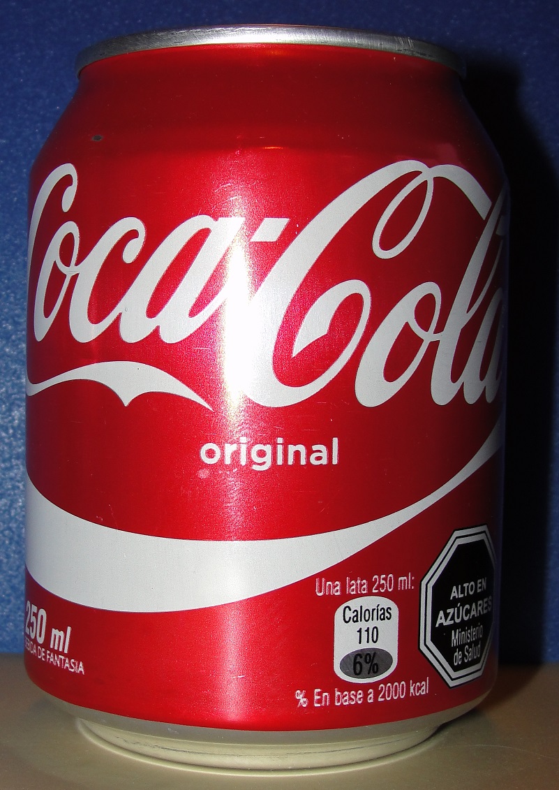 Colección de Latas y Botellas de Cerveza y Coca Cola de Mónica y Miguel