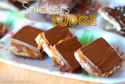 Snickers Fudge is delicious fudge that tastes just like the classic Snickers candy bar with layers of chocolate, caramel and peanut butter. Life-in-the-Lofthouse.com