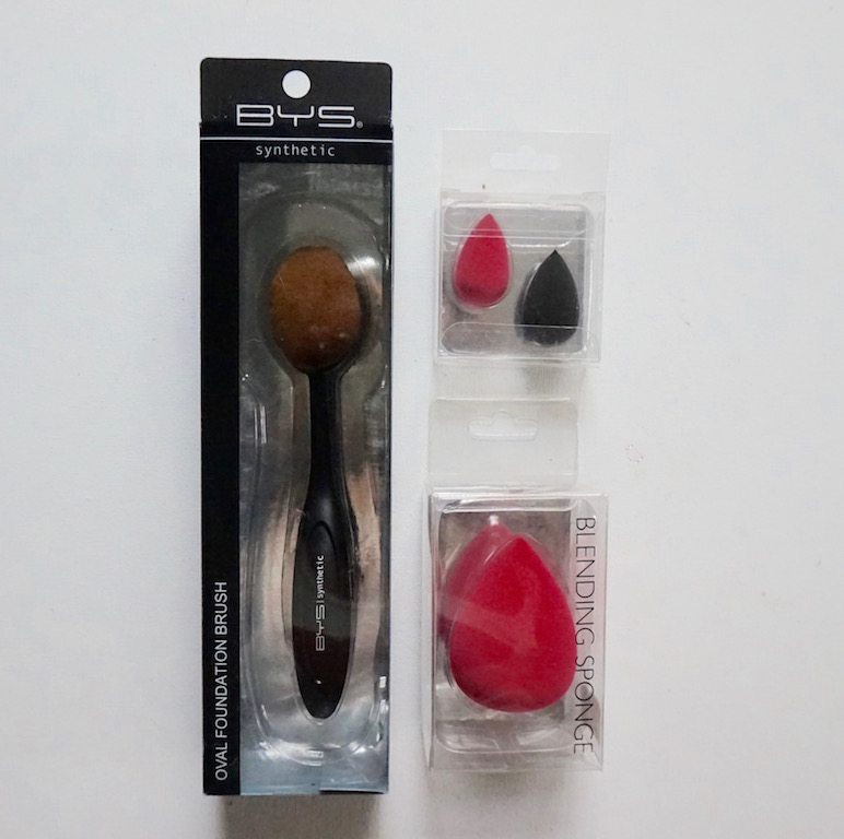 BYS Oval Foundation Brush and Blending Sponge Review + Price
