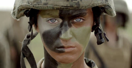 Part of Me Katy Perry: El uso de los vídeos musicales para reclutar nuevos soldados
