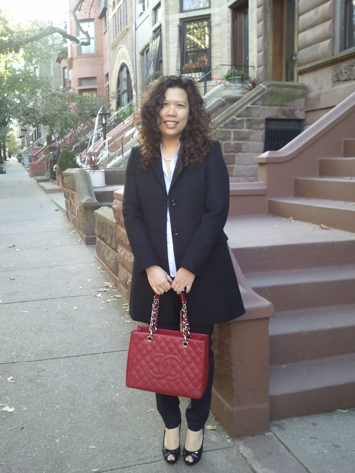 Manhattan Real Estate Agent Townhouse walkthrough