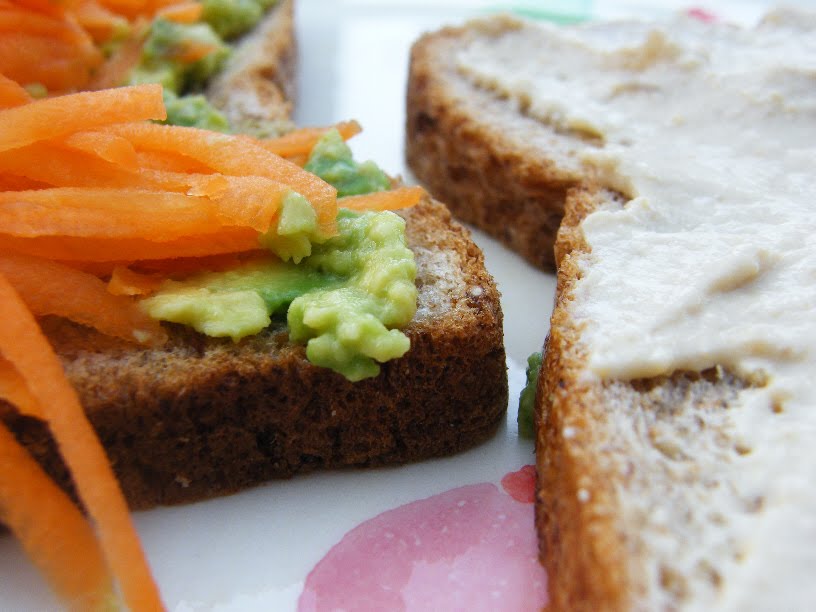 Carrot, Hummus & Avocado Sandwiches Tinned Tomatoes
