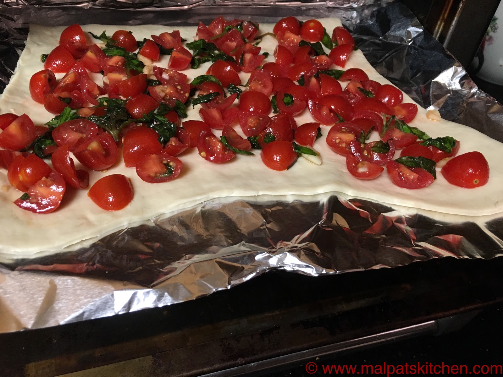 REAL ITALIAN PIZZA (The No Cheese No sauce pizza) Malpats Kitchen