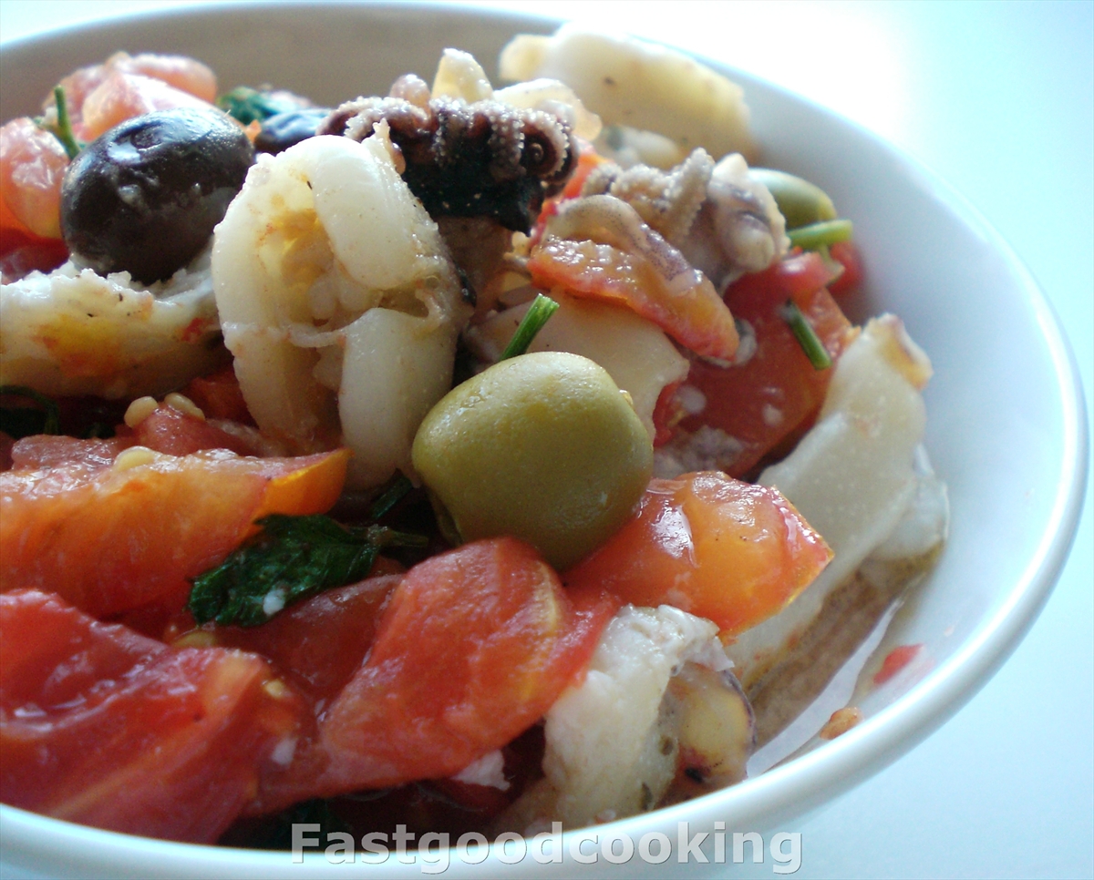 fastgoodcooking: SEPPIE CON POMODORINI E OLIVE