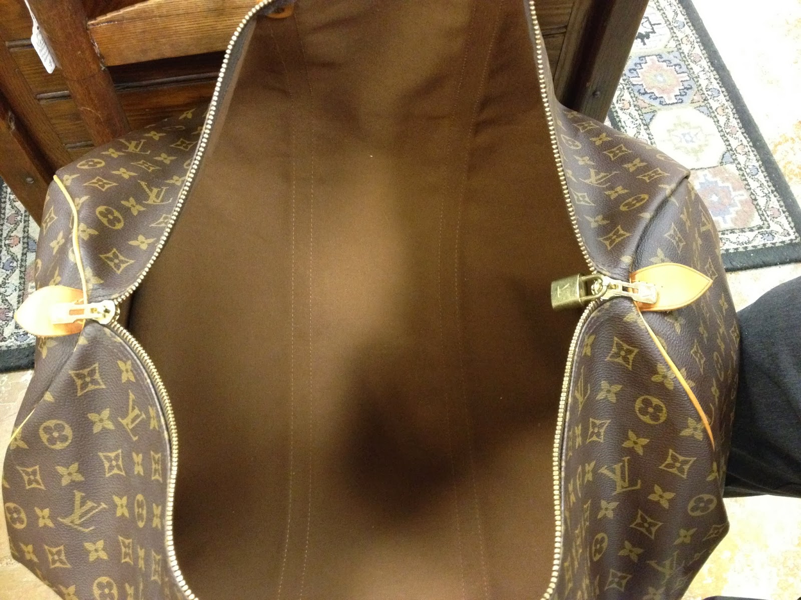 How To Know The Original Louis Vuitton Bagel Paul Smith