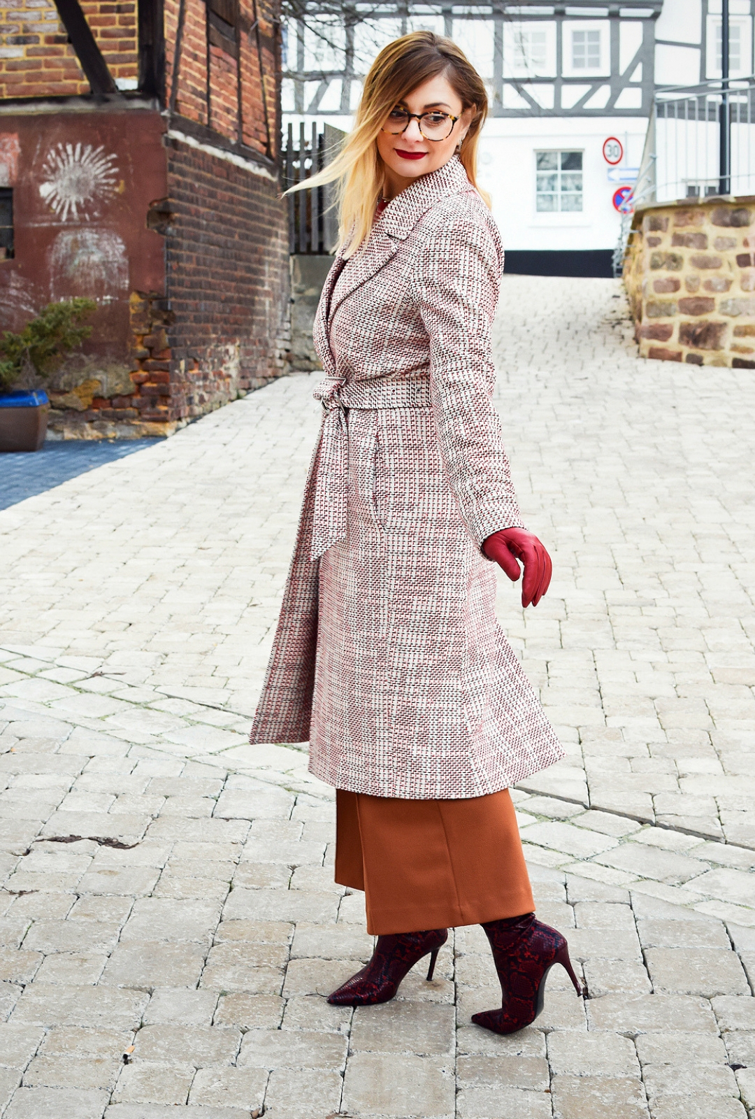 Millie Bobby Brown Photoshoot For Converse 07 08 2019