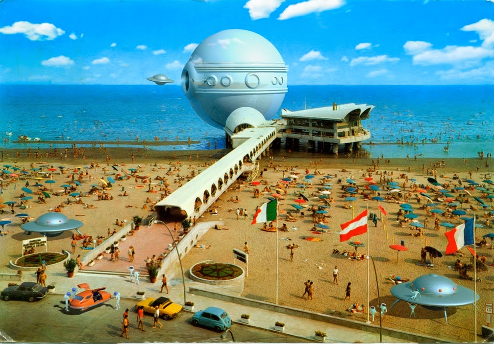 03-Franco-Brambilla-Invading-the-Vintage-Sci-Fi-Postcards-www-designstack-co