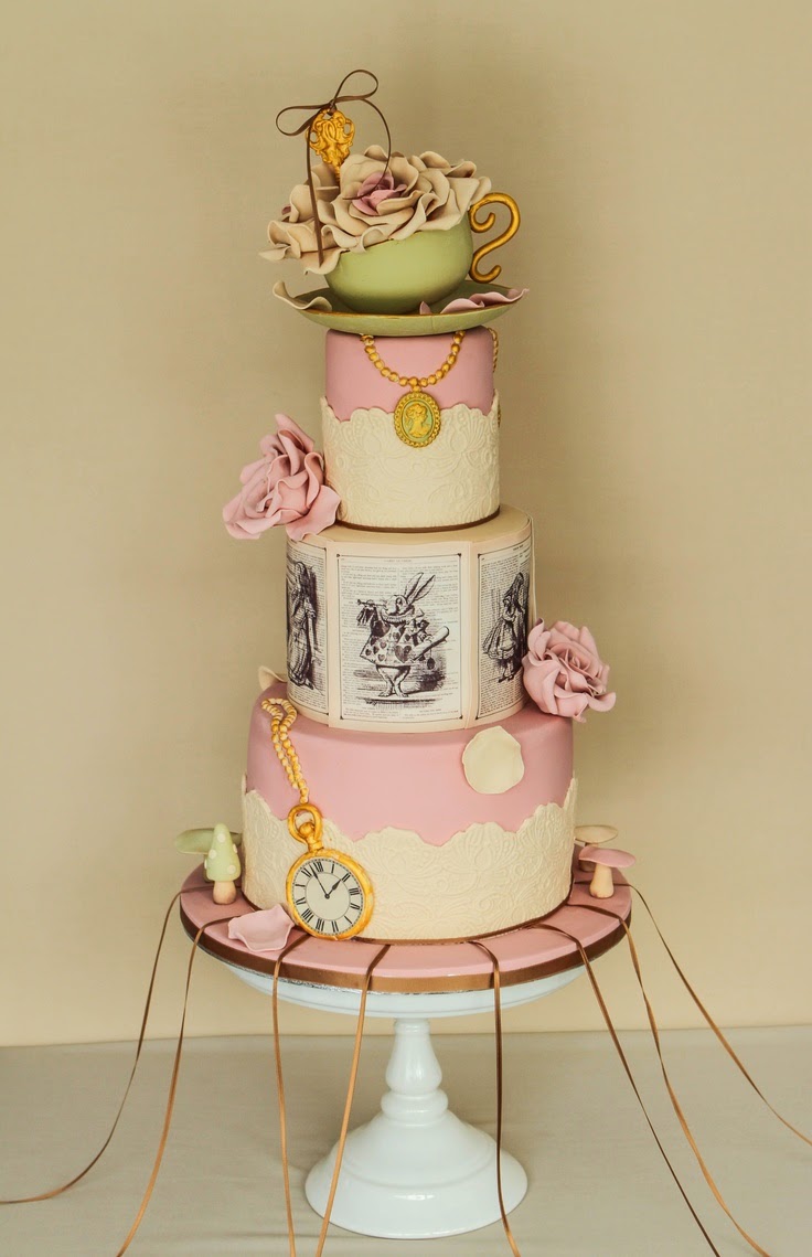 Wedding Stuff Ideas Alice in Wonderland Wedding Cake