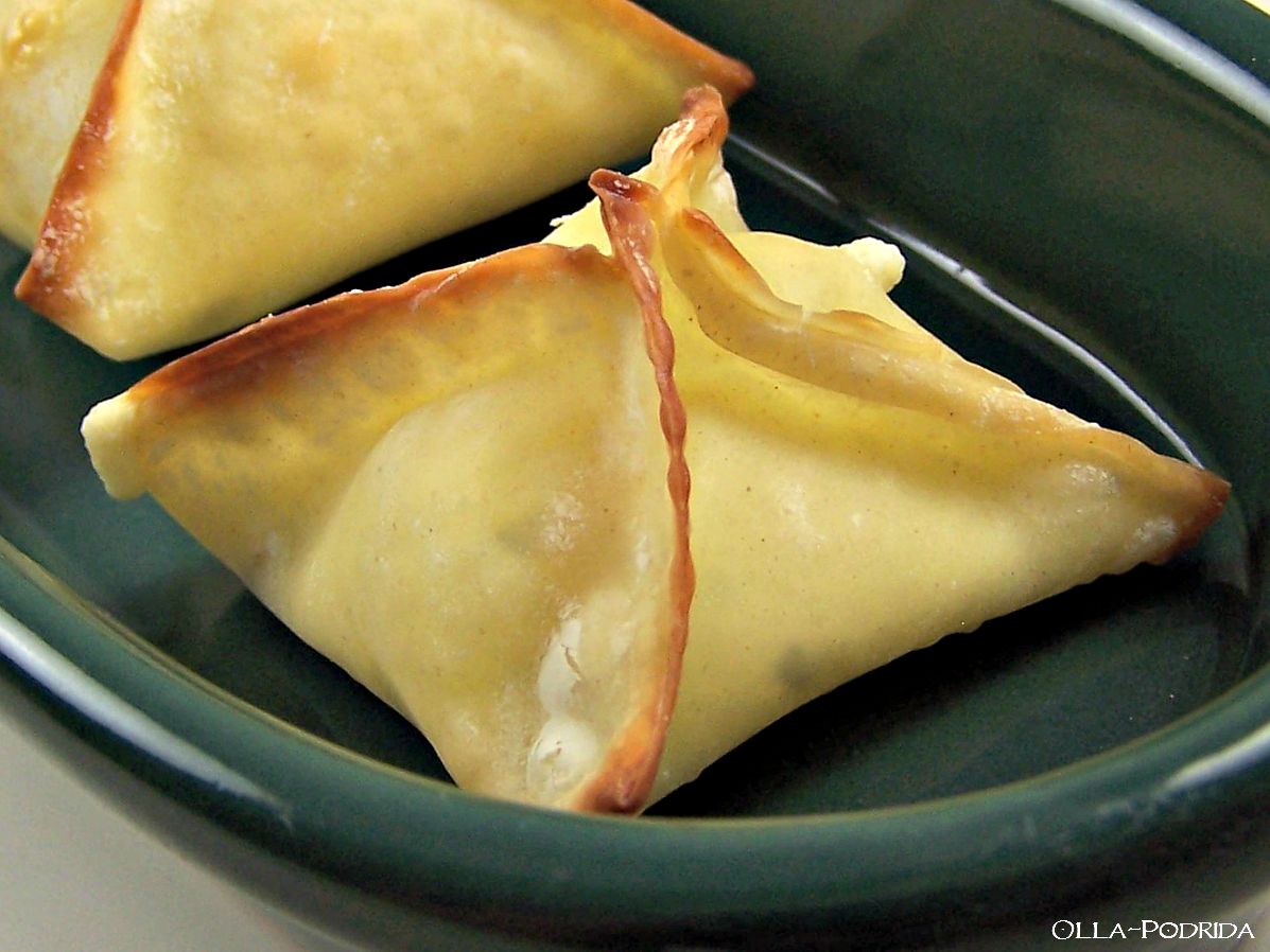 Baked Cream Cheese Rangoons