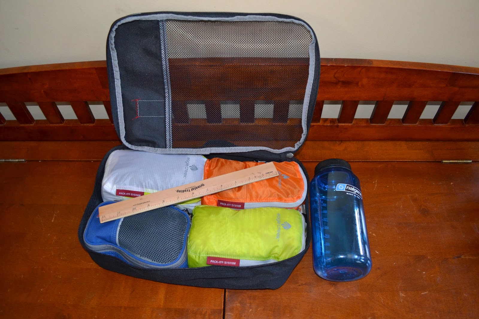 Gear Nerd 007 Eagle Creek Packing Cubes (quarter and full, including