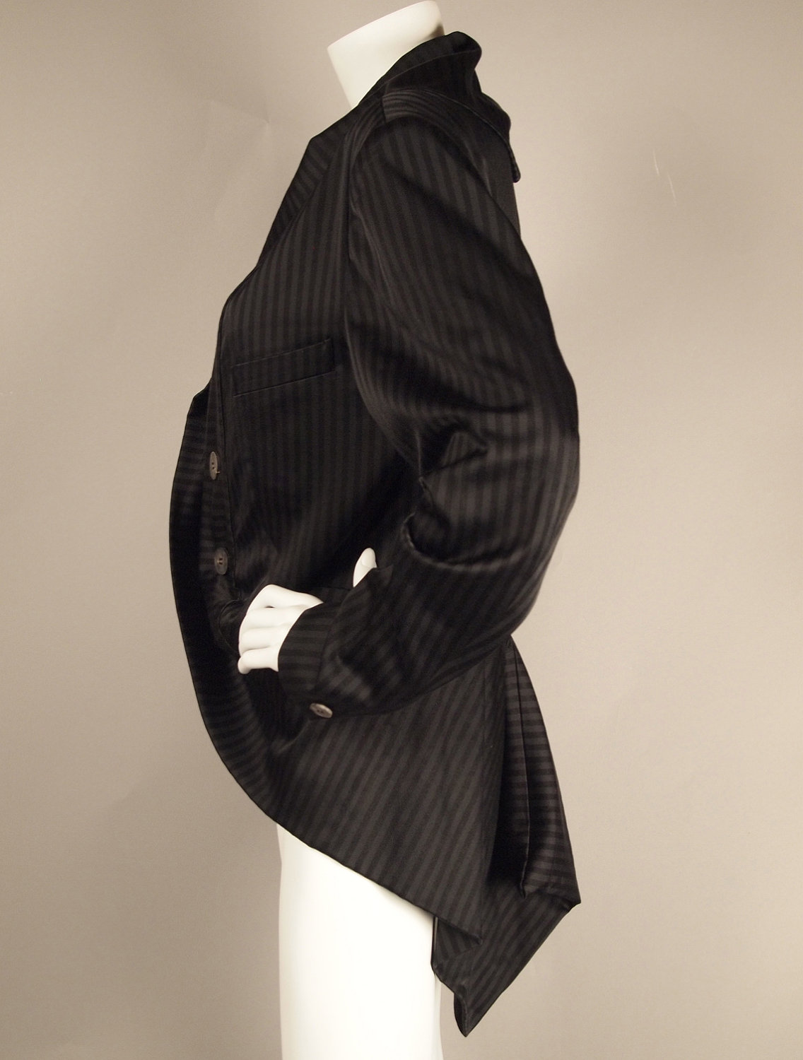 inside-out-inside-issey-miyake-for-vogue-patterns