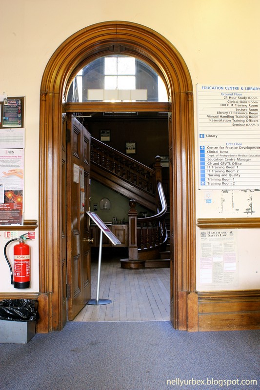 Nelly's Urbex Parndon Hall Medical Library Harlow Oct 2011