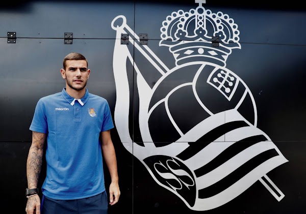 Oficial: Real Sociedad, firma cedido Theo Hernández