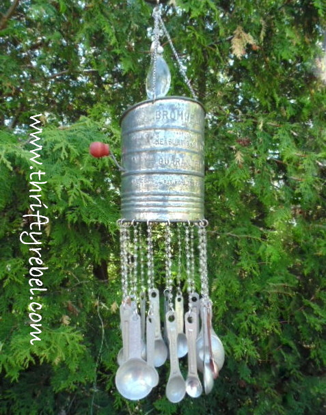 vintage-sifter-wind-chimes