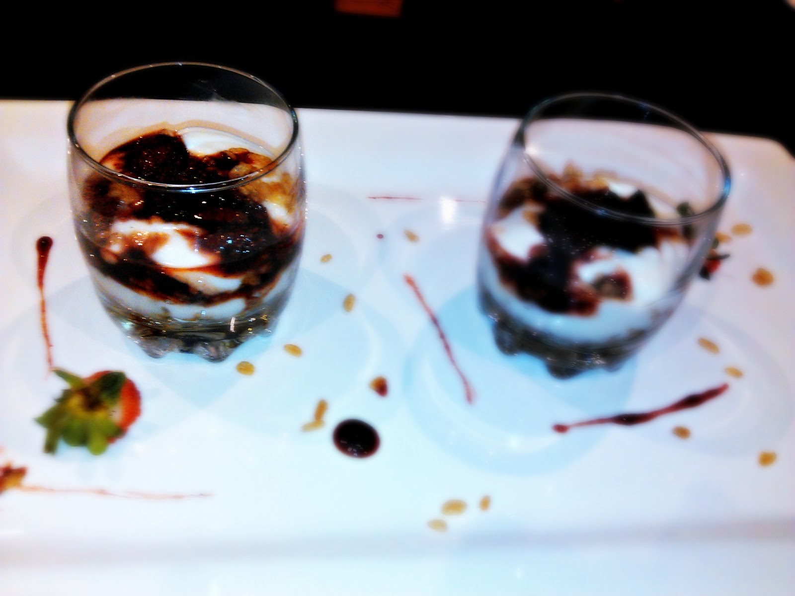 Food Chronicles Strawberry and Red Wine Jus Yoghurt