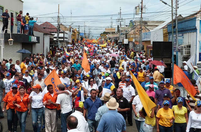 Marcha de oposición colapsó el casco central de La Villa