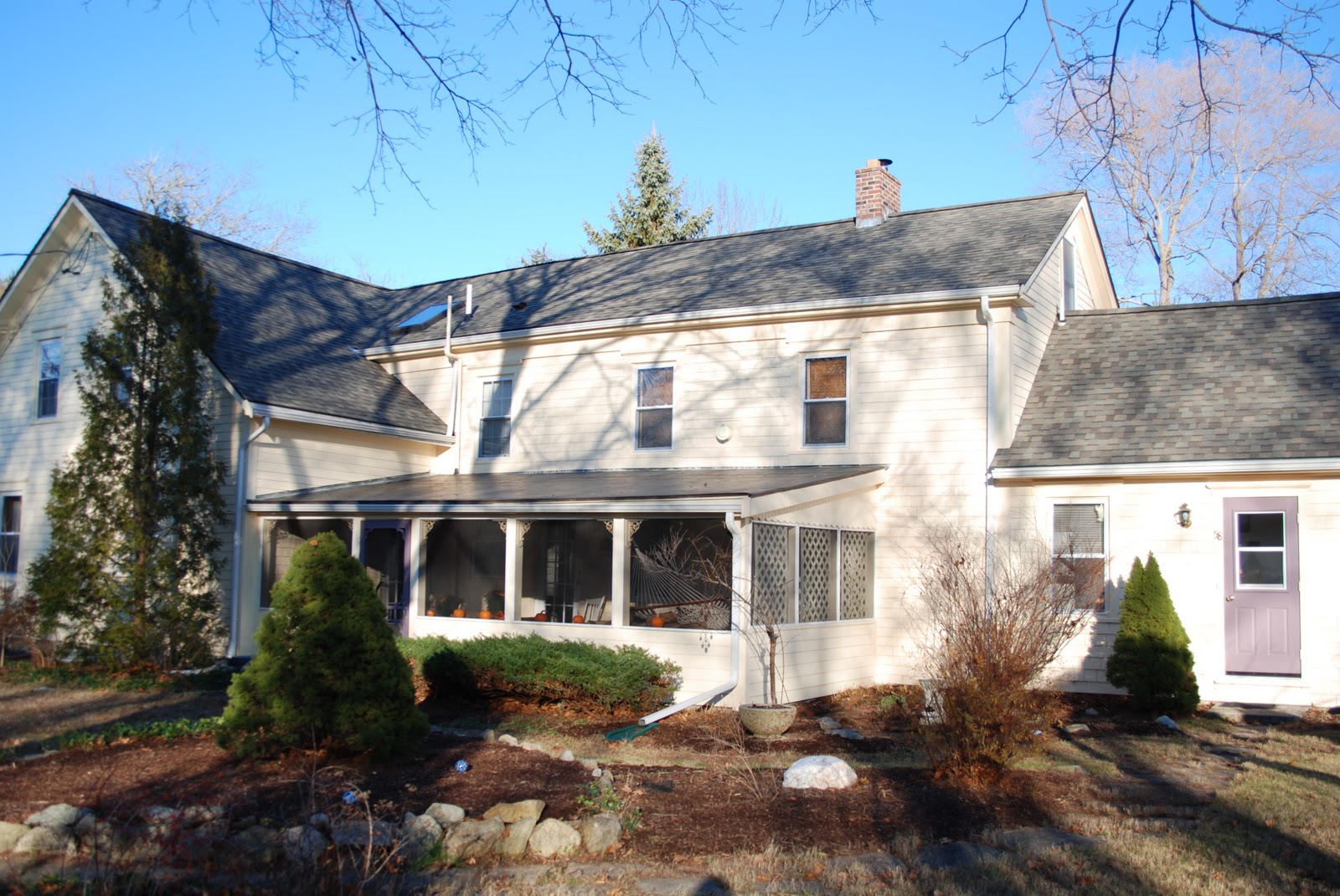Beautiful farm house for sale in Rochester Massachusetts!