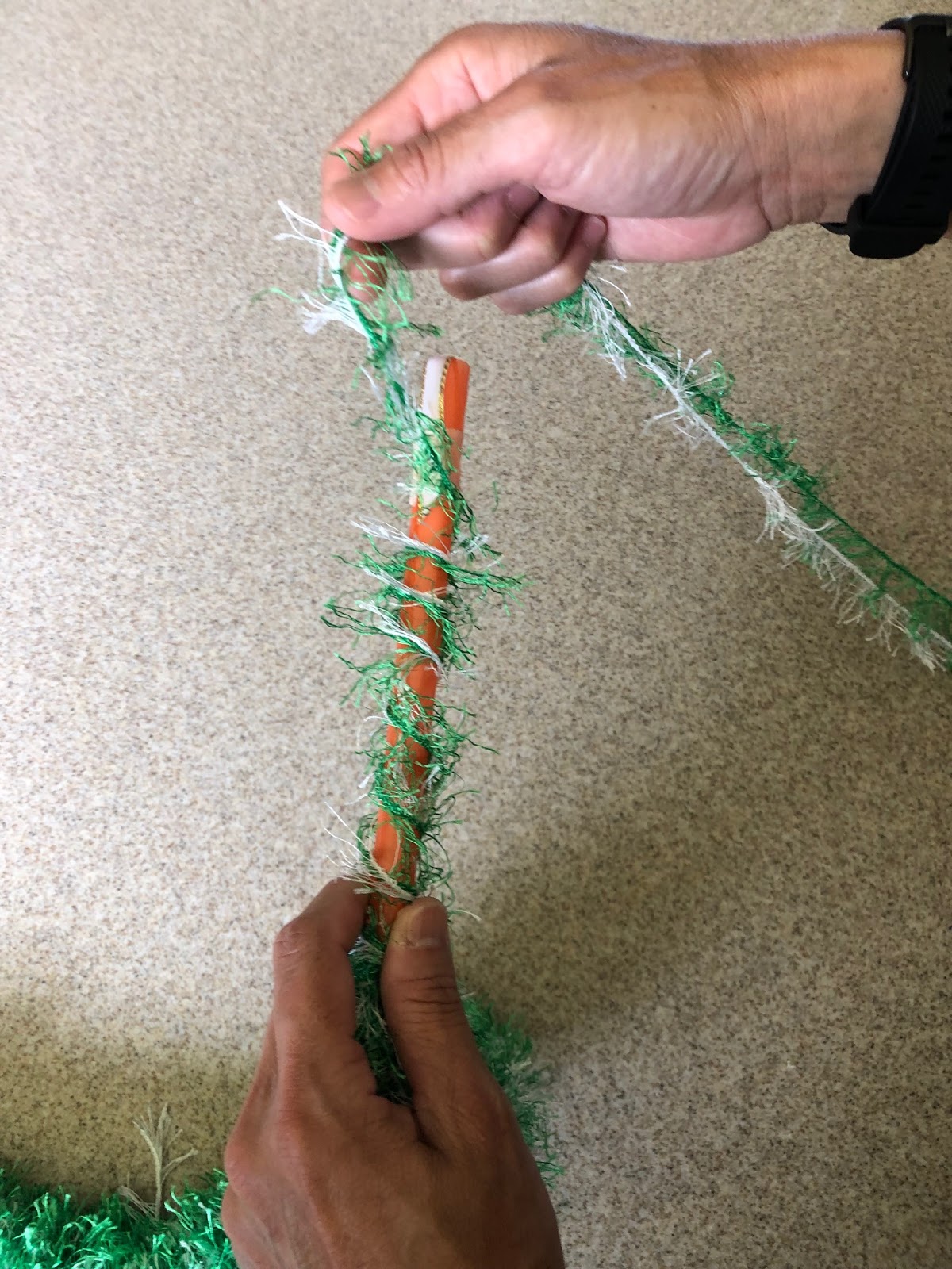 Hawaii Mom Blog Eyelash Yarn Lei