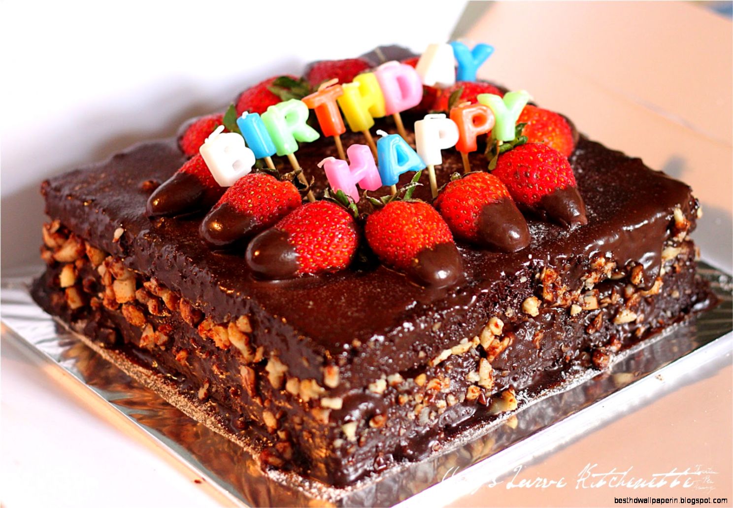 Amy39s Lurve Kitchenette Strawberries Moist Chocolate Cake