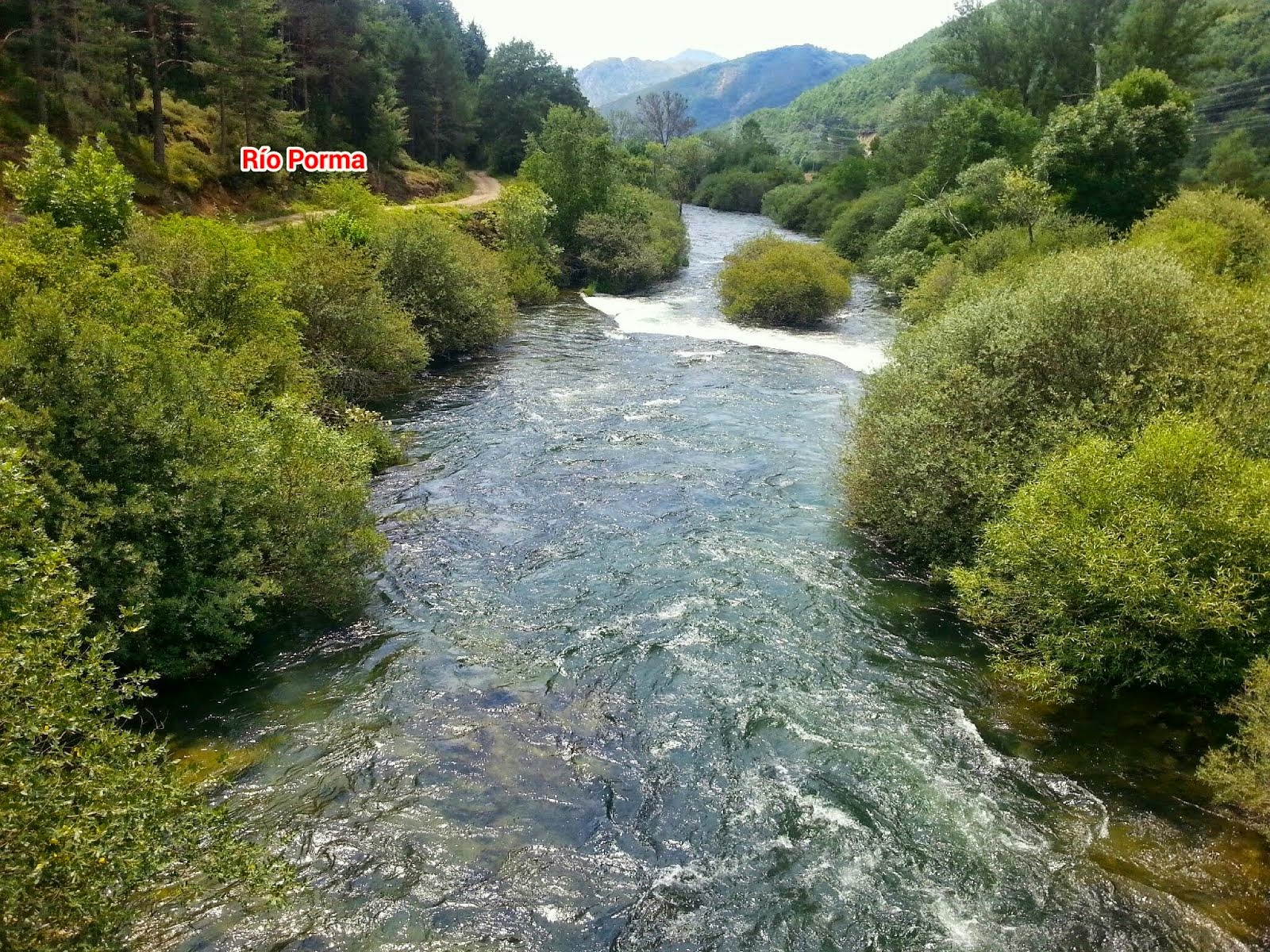 RECORRIDO POR EL RÍO PORMA. DESDE SU NACIMIENTO HASTA LA DESEMBOCADURA EN EL ESLA. (CLICK)