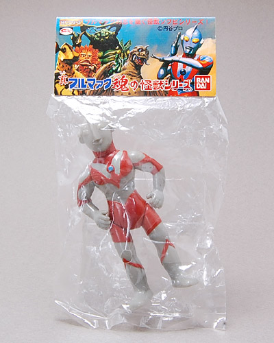 ウルトラマンの怪獣ソフビにはレトロな味わいがある!