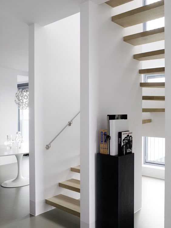 Modern decor inspiration from Piet Boon - found on Hello Lovely Studio