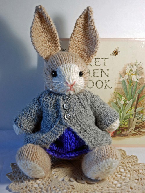 beautiful-skills-crochet-knitting-quilting-francis-the-easter-bunny