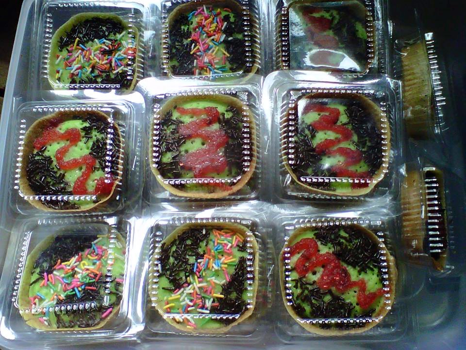 Kreasi Ibu Rumah Tangga: Cara Membuat Martabak Mini