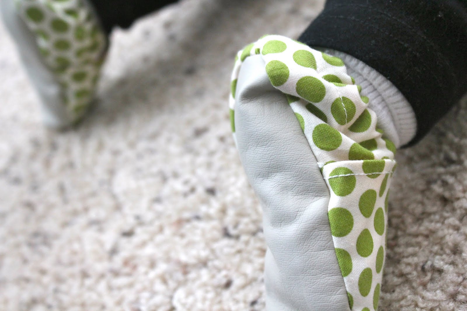 runs with scissors: cloth shoe pattern