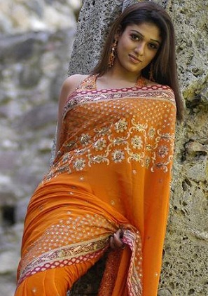 Film Actress Photos: Nayanthara Hot in Saree Photos Stills Images