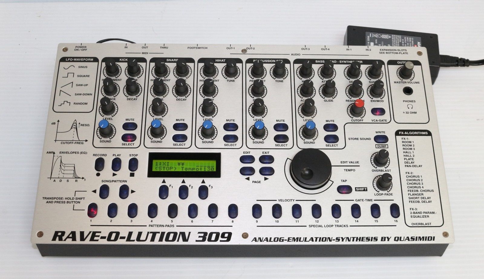 MATRIXSYNTH Quasimidi RaveOLution 309 Synthesizer Drum Machine