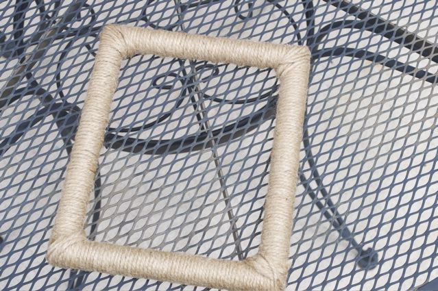 Social Salutations: Nautical Twine Frame