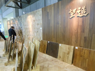 ファイザー、米国でワクチンの配布を開始