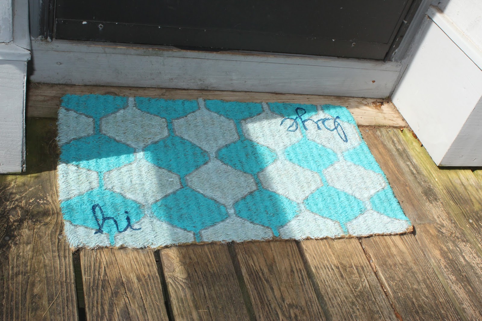 Rug Revamp with Acrylic Paint Fabric Additive It's AAAllgood