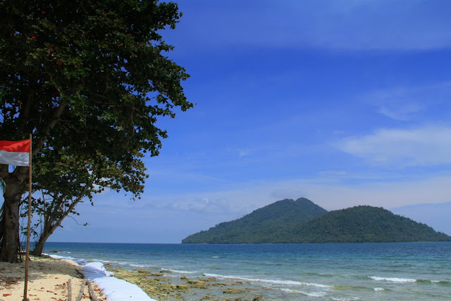 Randayan Island, Small Island with Million Beauty