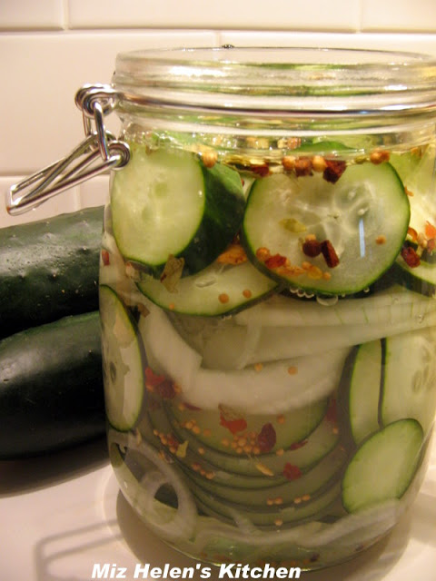 Preserving and Canning Pickles, Relish & Salsa at Miz Helen's Country Cottage