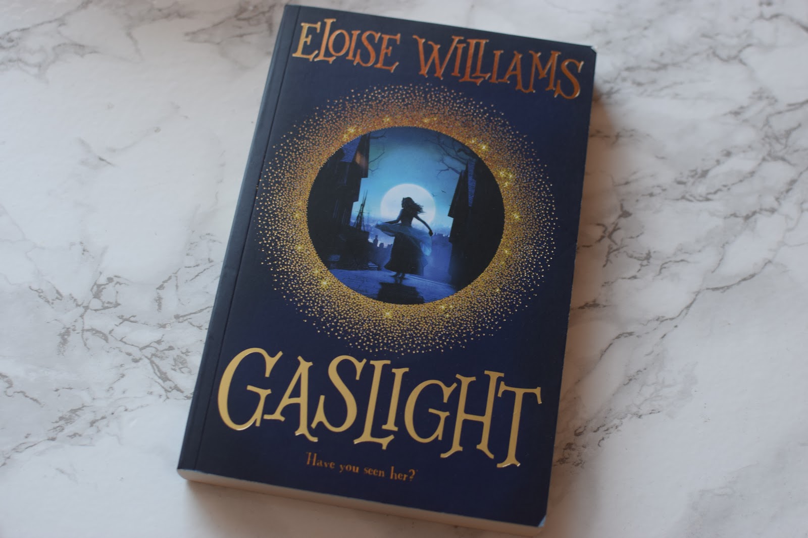 , Gaslight by Eloise Williams Review