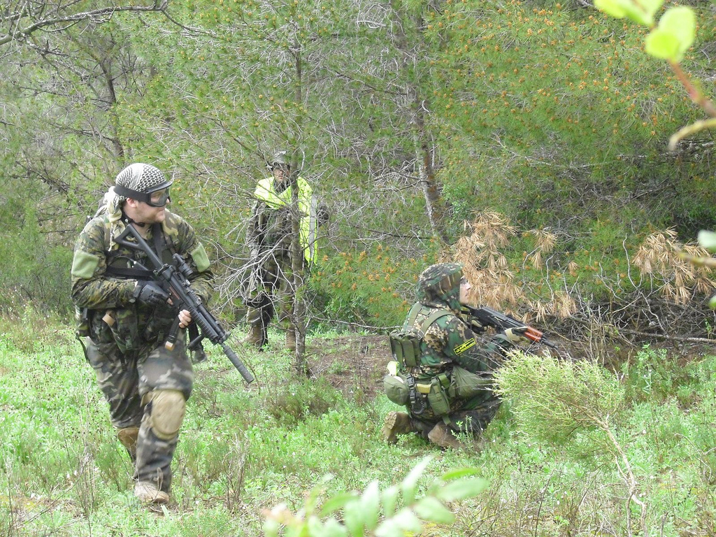 El Rincon del Airsofter Airsoft Bajo la Lluvia? (Teoría vs Realidad)
