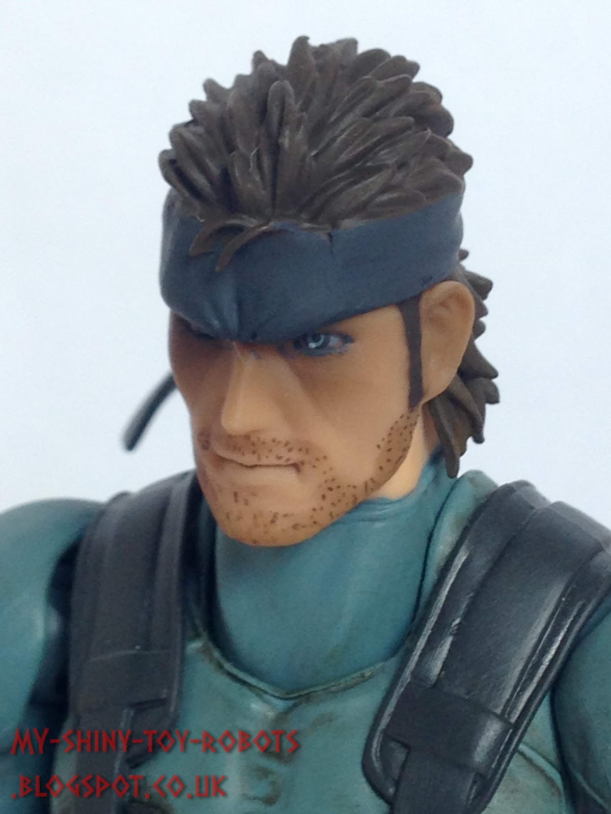 My Shiny Toy Robots: Toybox REVIEW: Figma Solid Snake MGS2 Ver.