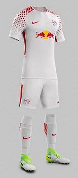 Seconda Maglia RB Leipzig prima Seconda Maglia RB Leipzig prima