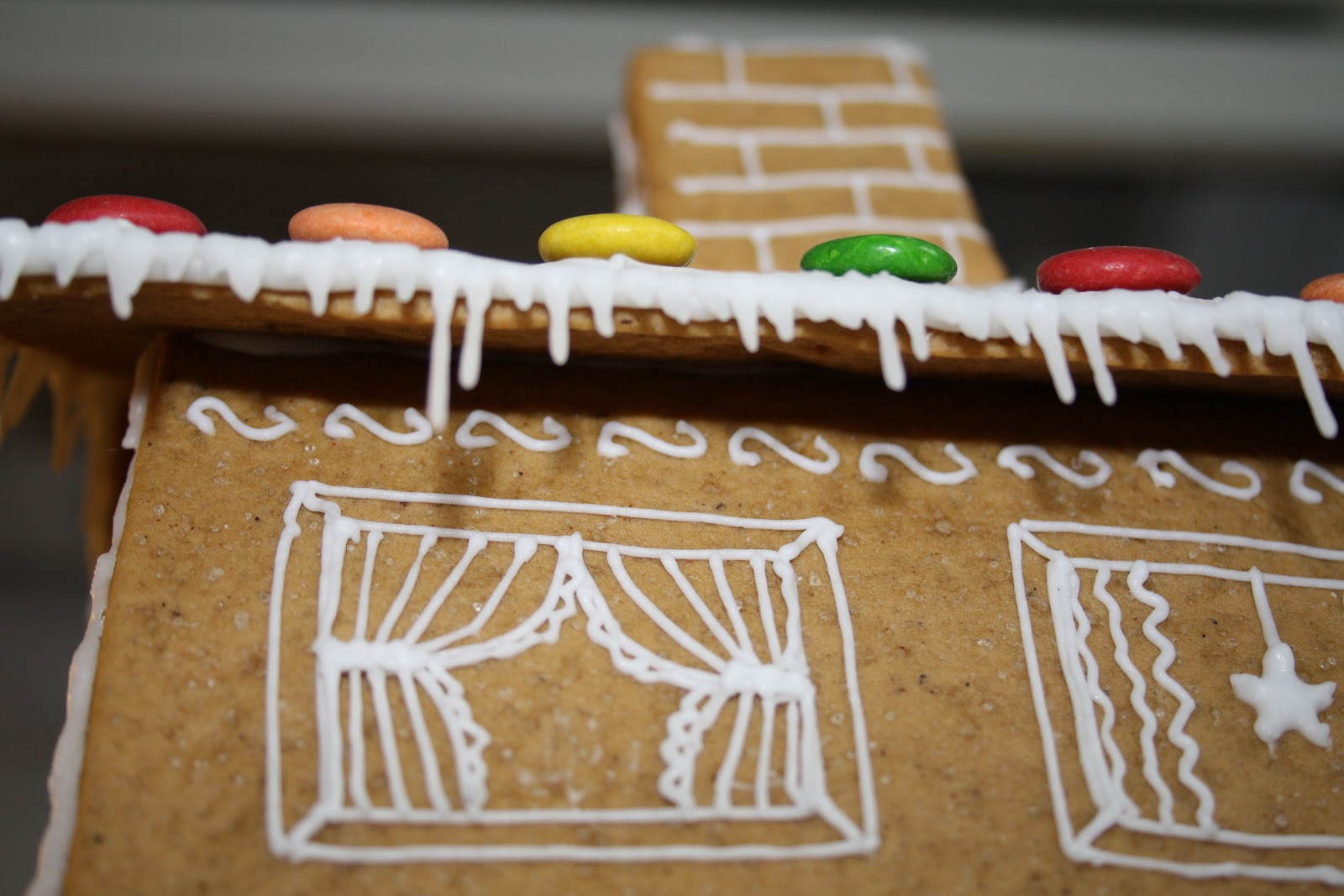 Pepperkakehus Lim Oppskrift