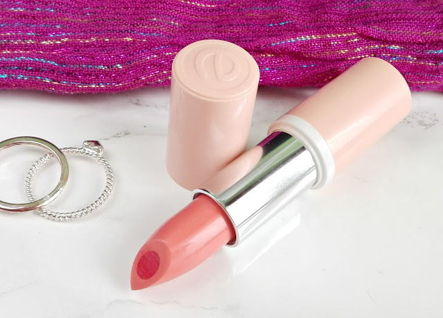 Essence The Beach House TE First Impressions lipstick
