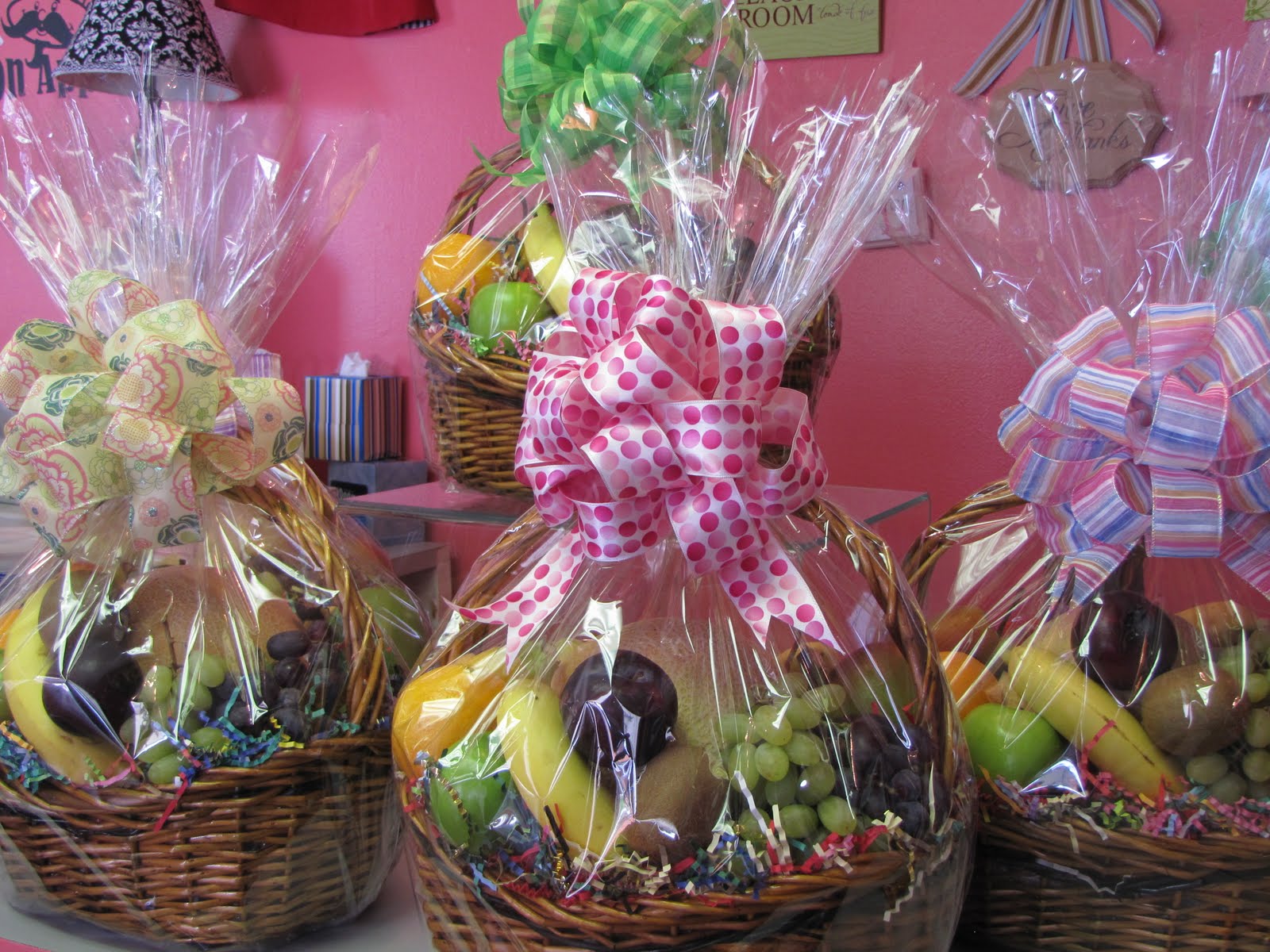 Savvy Gifts Have you seen our fruit baskets?