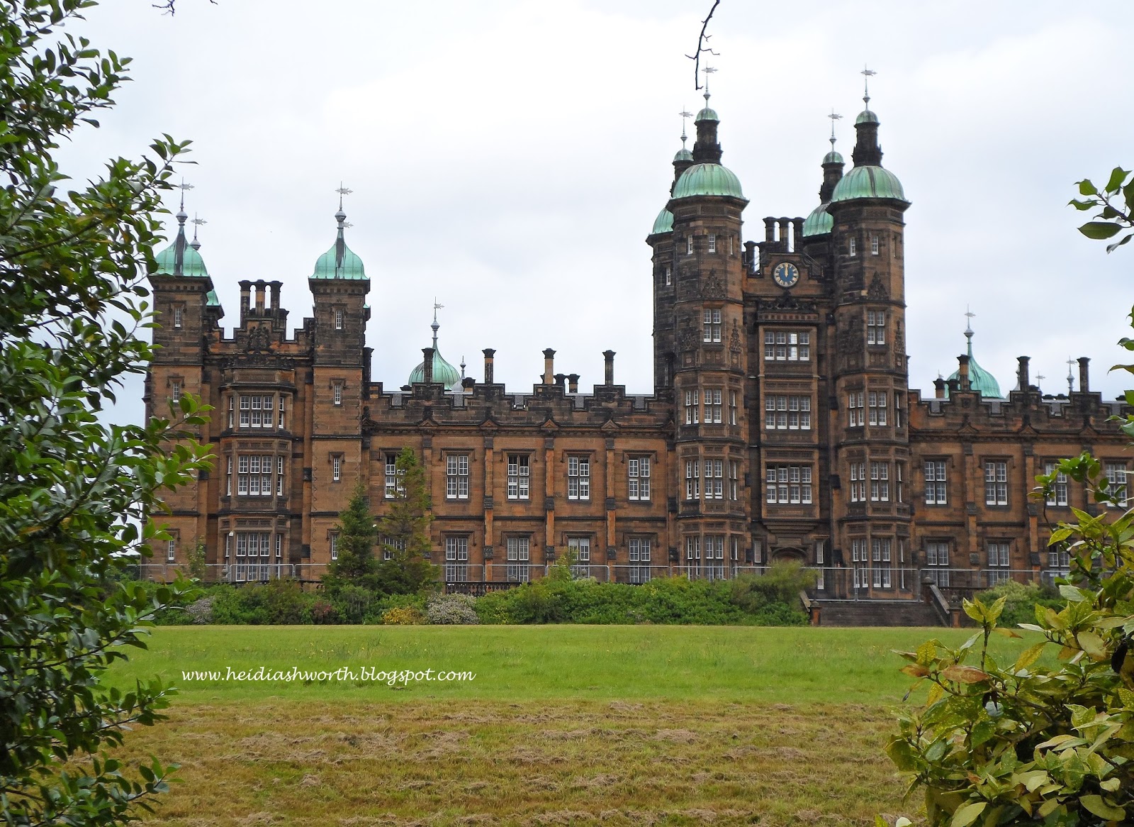 DUNHAVEN PLACE: An Afternoon in Edinburgh Scotland and a Visit to the