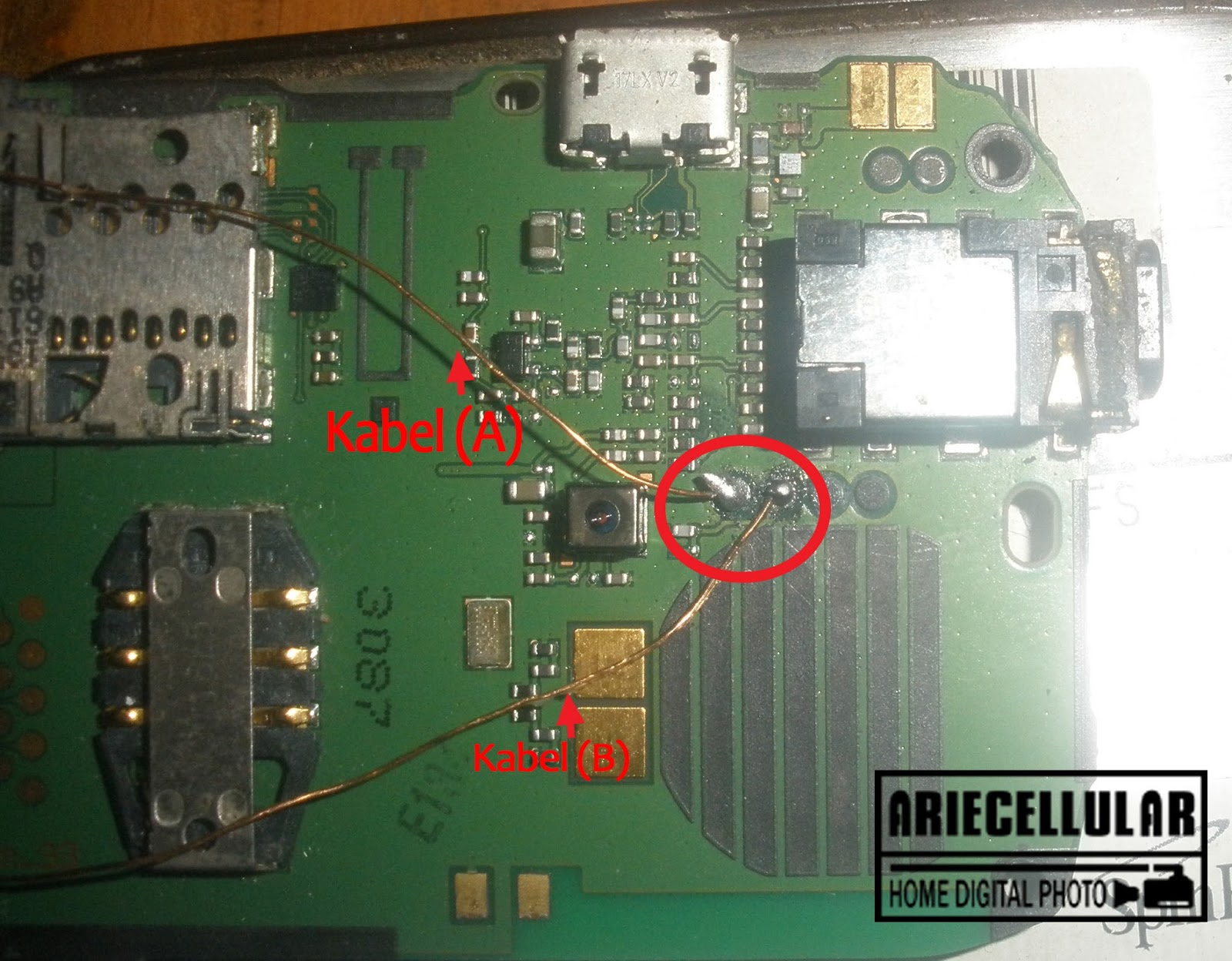 ARIE CELLULAR: Cara memperbaiki hp nokia C1 Lampu LCD mati